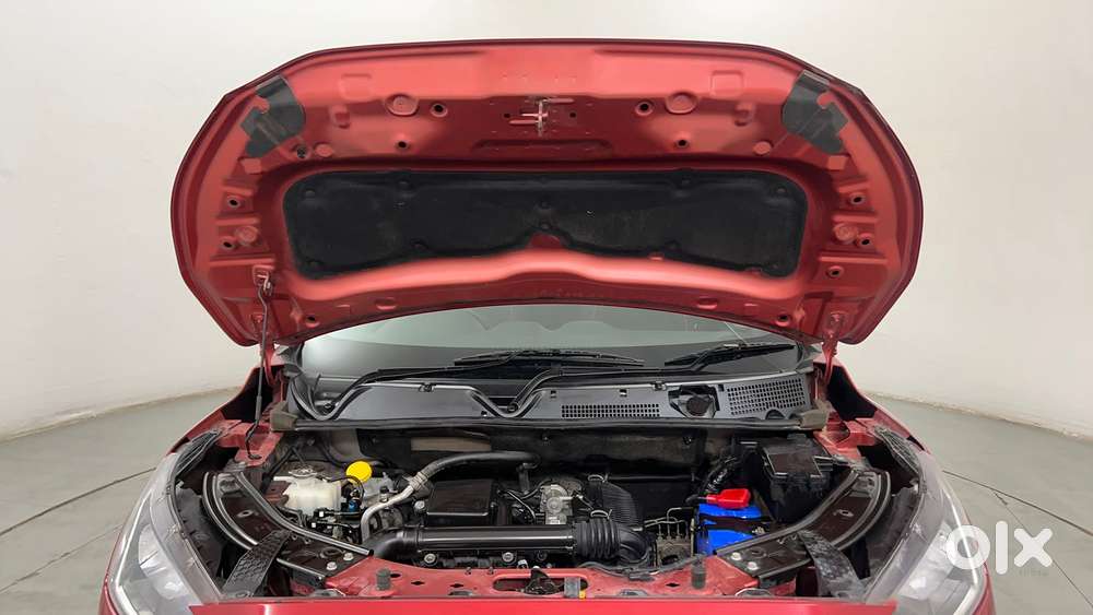 Nissan Magnite 1.0 Xv Executive, 2022, Petrol