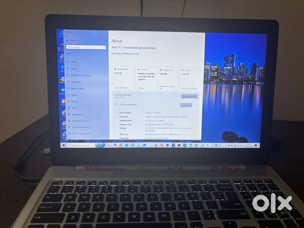Dell laptop 15 inch I5 8th gen