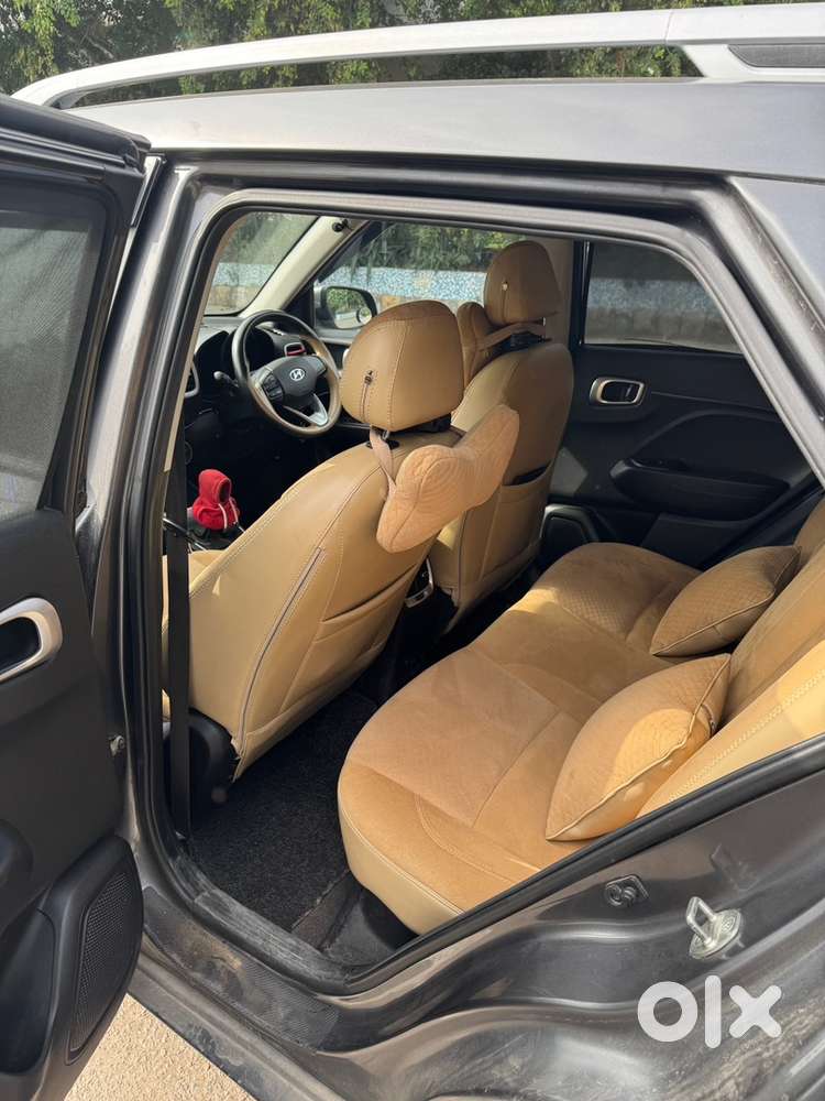 Hyundai Venue 2022 (in Warranty)
