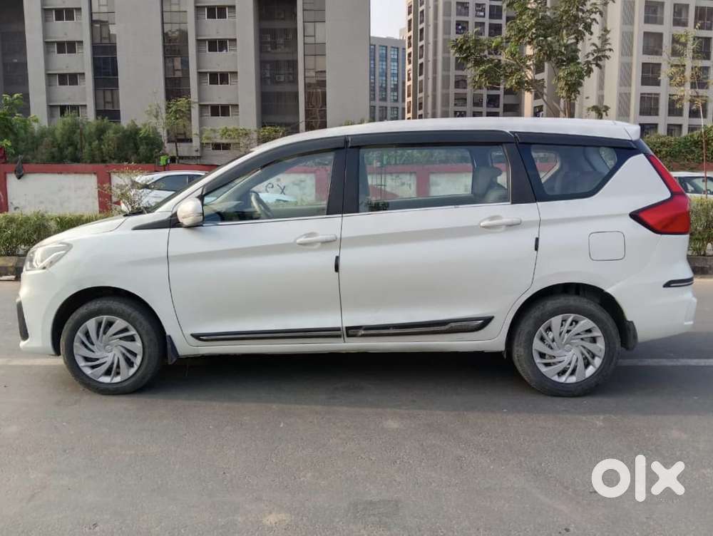 Maruti Suzuki Ertiga 1.5 Vxi, 2023, Petrol