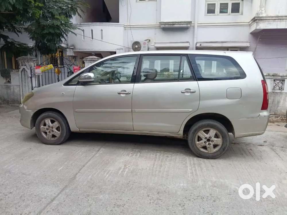 Toyota Innova 2006