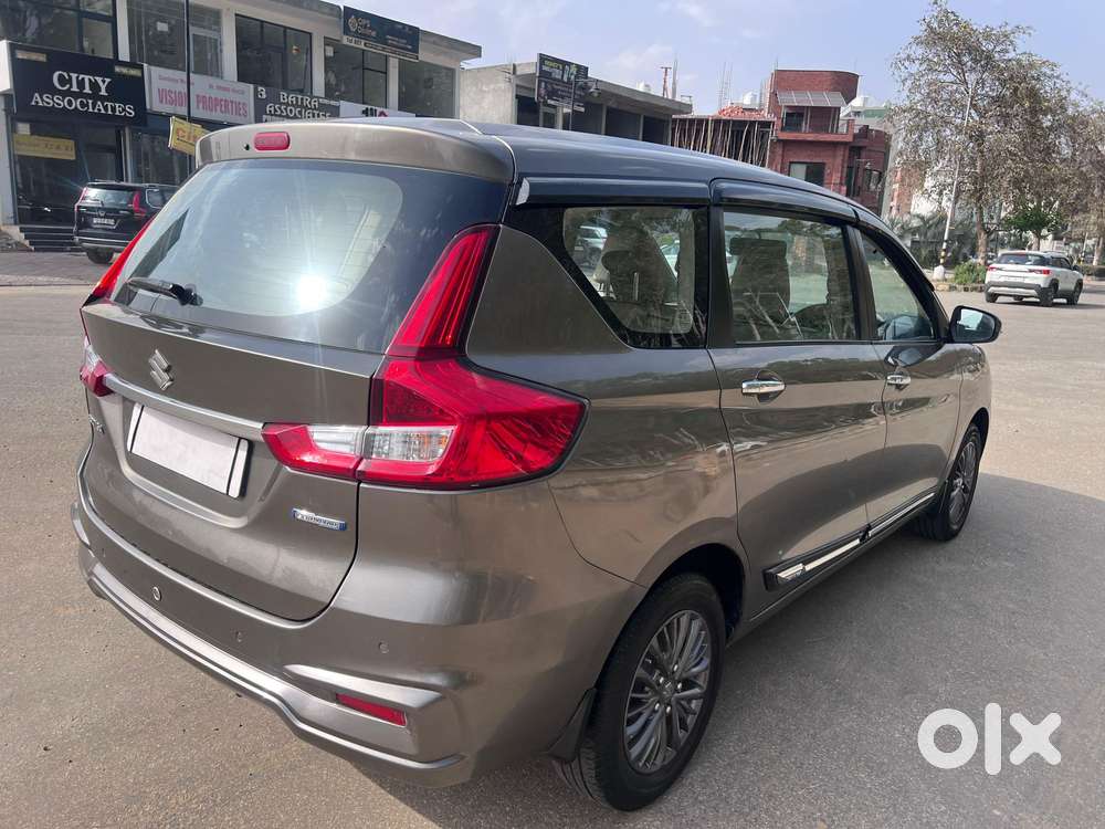 Maruti Suzuki Ertiga Zxi Shvs, 2019, Petrol