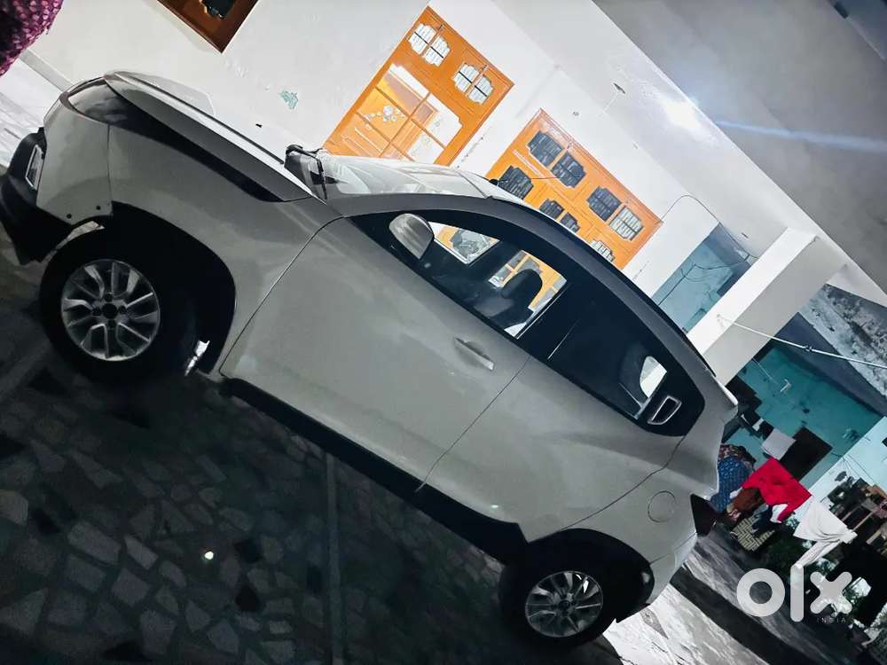 Mahindra Kuv 100 2016 Diesel