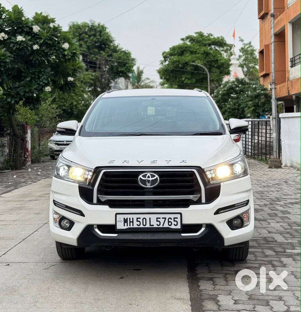 Toyota Innova Crysta 2.4 V, 2020, Diesel