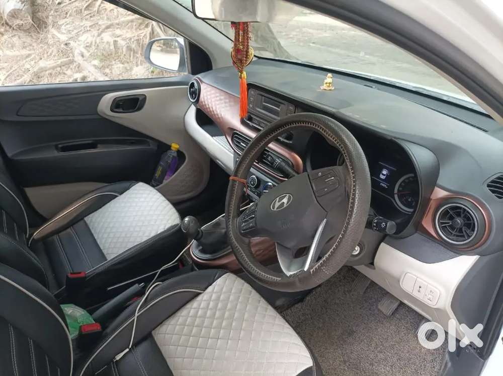 Hyundai Aura 2025
