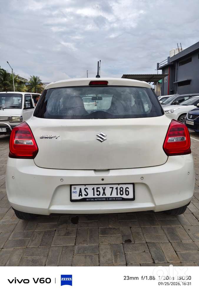 Maruti Suzuki Swift Vvt Lxi, 2023, Petrol