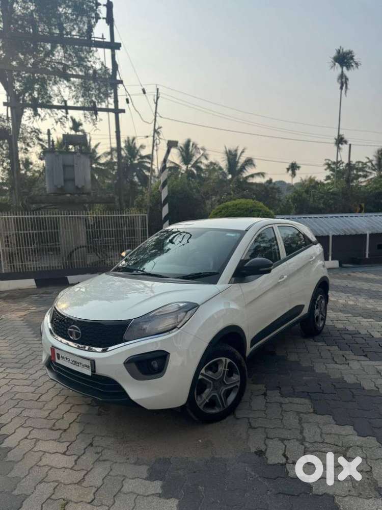 Tata Nexon 1.2 Revotron Xm, 2018, Petrol