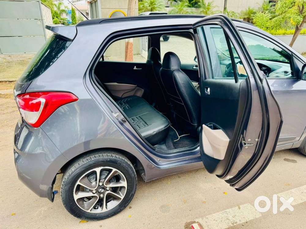 Hyundai Grand I10 Sportz (o) 1.2 At Vtvt, 2019, Petrol