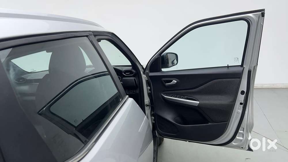 Nissan Magnite 1.0 Xv Premium Turbo, 2020, Petrol