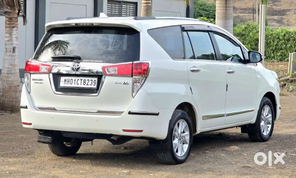 Toyota Innova Crysta 2.4 V 7 Str, 2018, Diesel