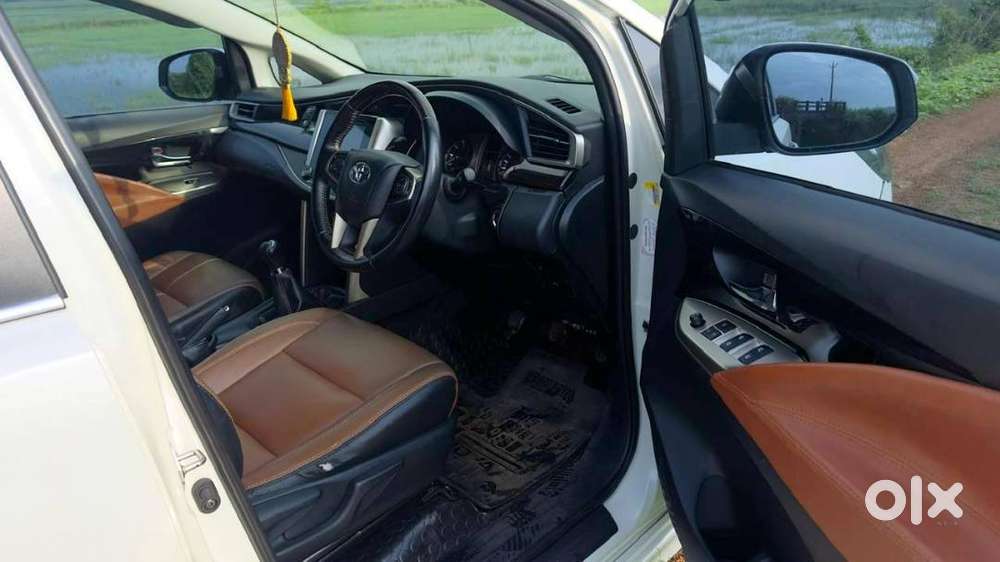 Toyota Innova Crysta 2017 Diesel 44900 Km Driven