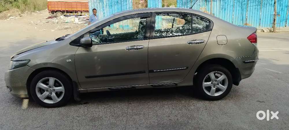 Honda City I-vtec 2010  Automatic  Cng  Passing Till 2030