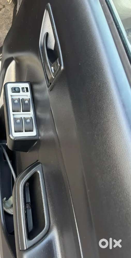 Maruti Suzuki Swift Lxi, 2021, Petrol