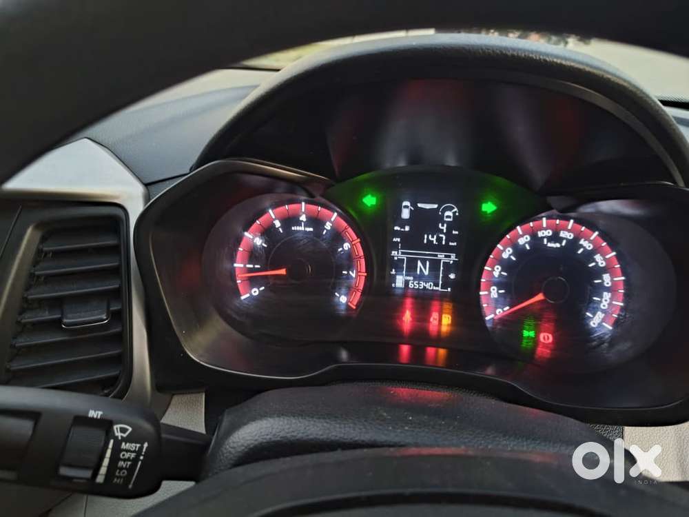 Mahindra Xuv300 W6, 2019, Petrol