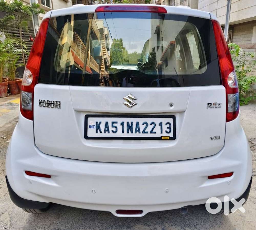 Maruti Suzuki Ritz Vxi, 2011, Petrol