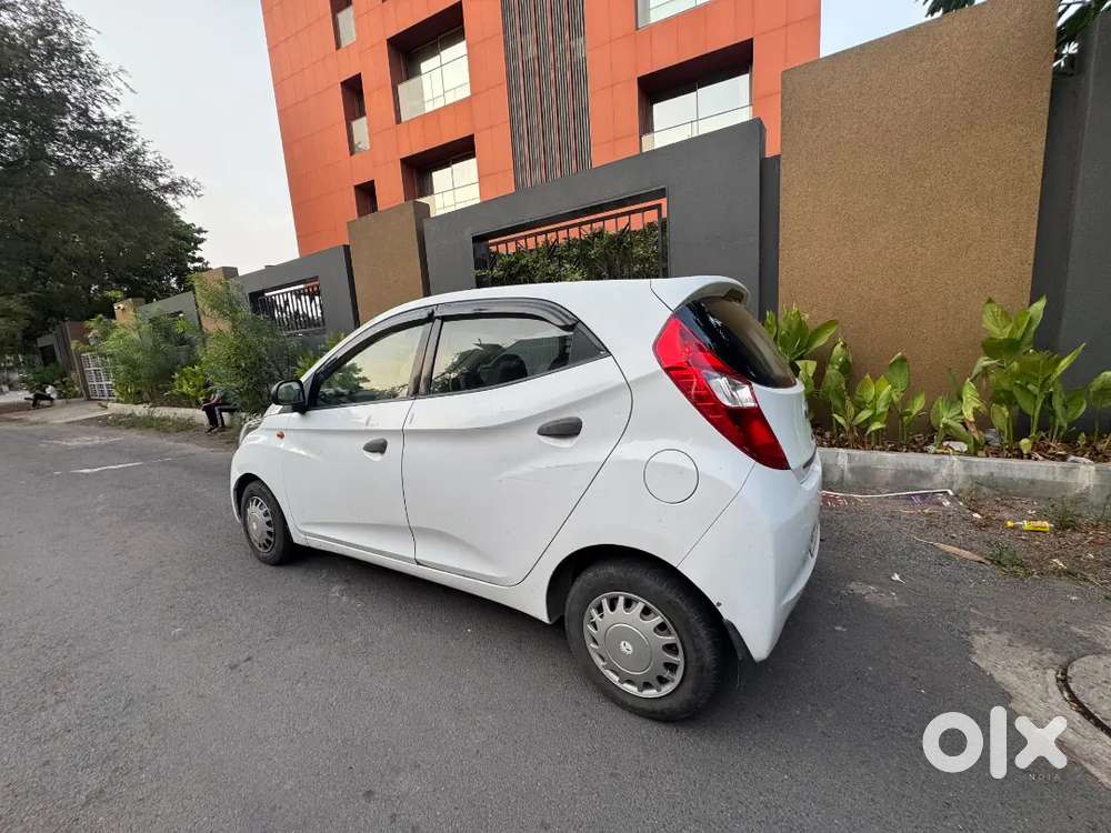 Hyundai Eon 2012 Petrol Well Maintained