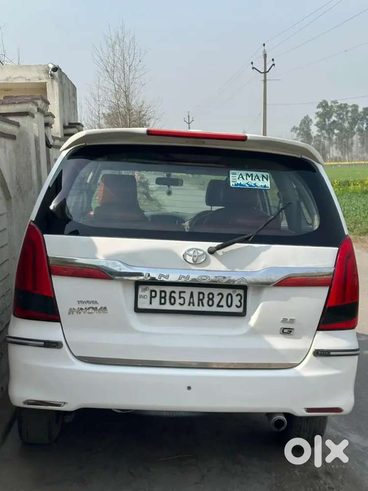 Toyota Innova 2012 Diesel 98000 Km Driven