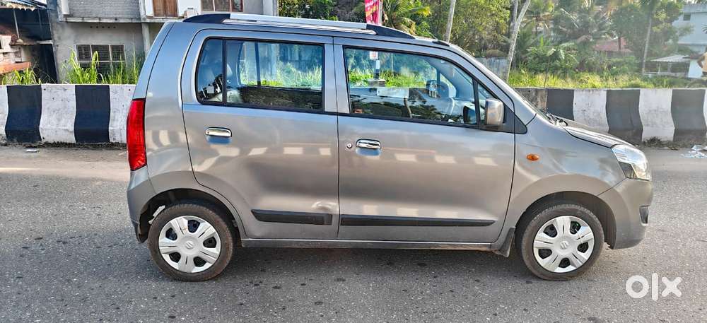Maruti Suzuki Wagon R Vxi, 2017, Petrol