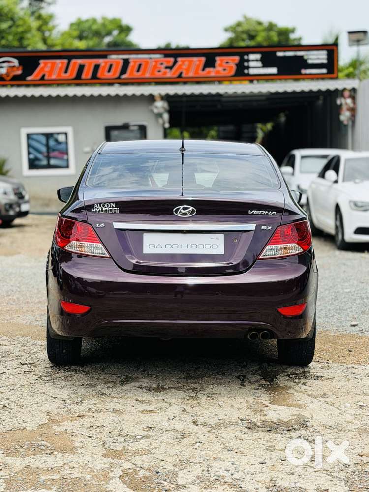 Hyundai Fluidic Verna 1.6 Vtvt Sx, 2011, Petrol