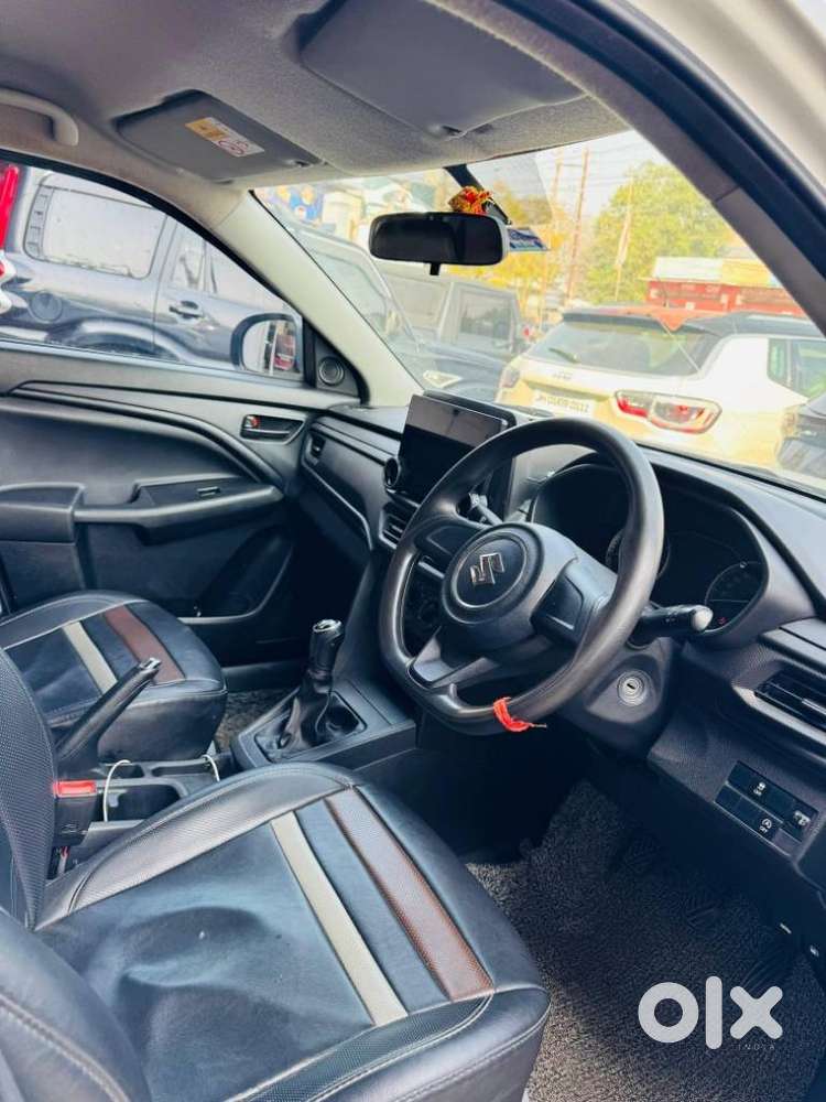 Maruti Suzuki Brezza 1.5 Lxi Smart Hybrid, 2022, Petrol