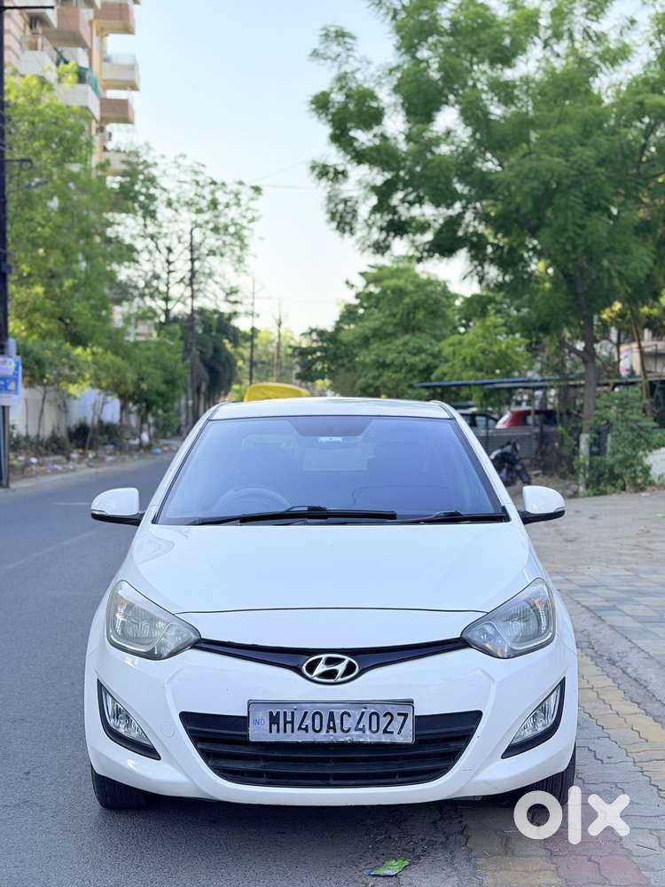 Hyundai I20 Sportz 1.2 Bs-iv, 2013, Petrol