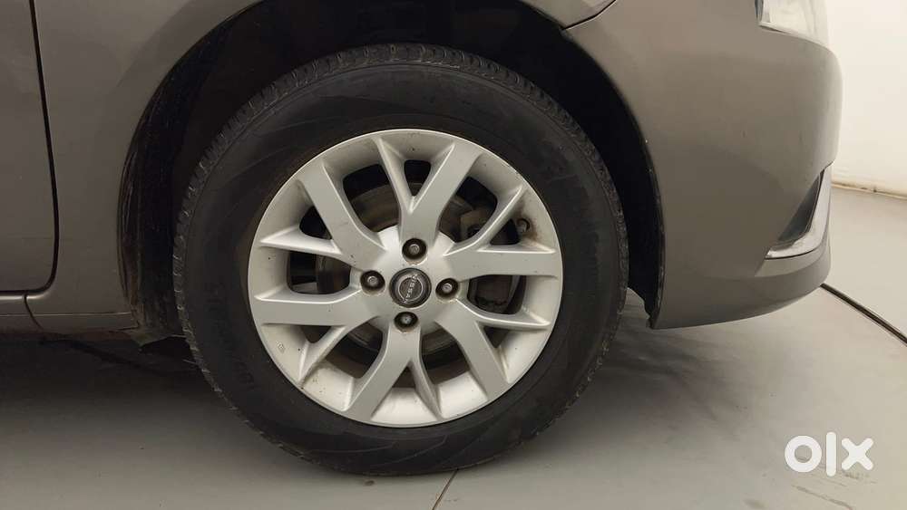 Nissan Sunny 1.5 Xv Cvt, 2017, Petrol