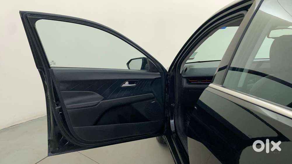 Hyundai Verna 1.5 Sx (o) Turbo Petrol Dct, 2024, Petrol