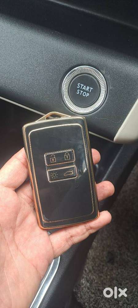 Renault Triber Rxz, 2020, Petrol