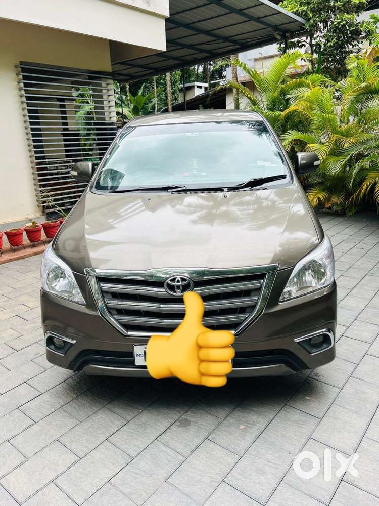 Toyota Innova 2015 Diesel Well Maintained