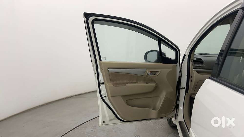 Maruti Suzuki Ertiga 1.5 Zxi, 2014, Petrol