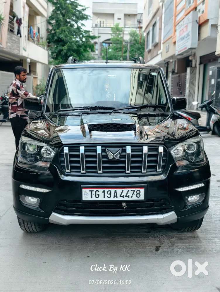 Mahindra Scorpio Classic 2023 Diesel 140000 Km Driven