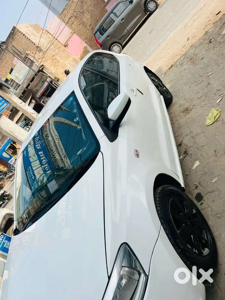 Volkswagen Polo 2012 Petrol 103000 Km Driven