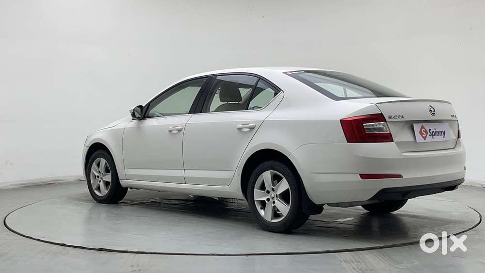 Skoda Octavia 2013-2017 Ambition Plus 1.8 Tsi At, 2016, Petrol