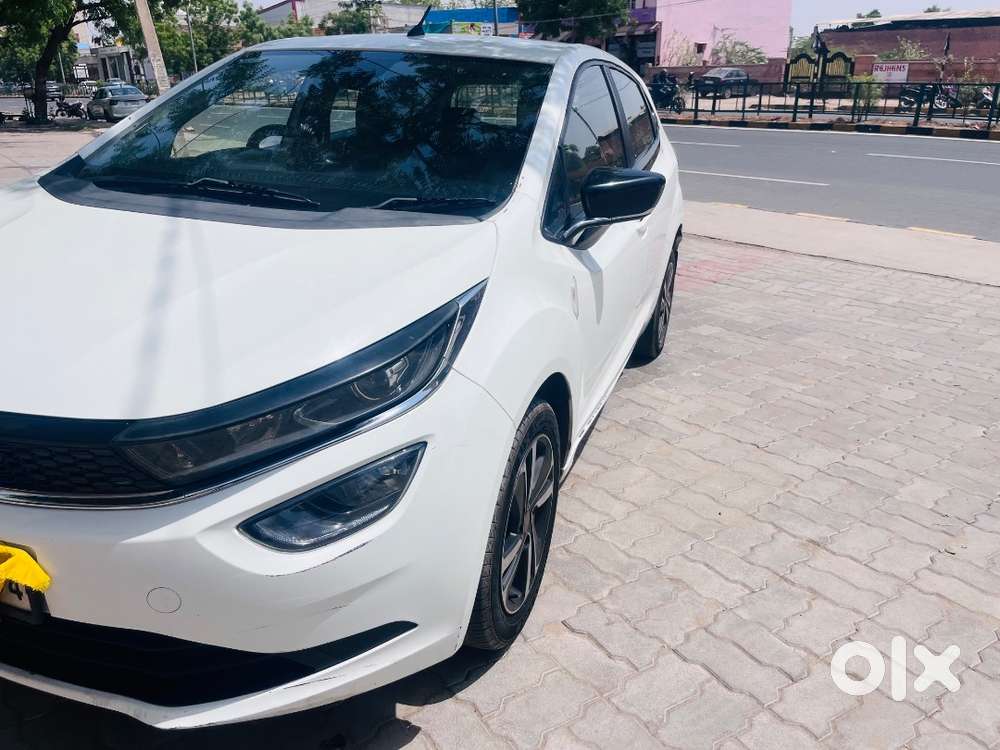 2021 Tata Altroz Xz+ Petrol Top Model  60000 Km  Excellent Condition