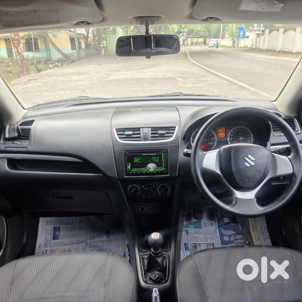 Maruti Suzuki Swift Vxi, 2012, Petrol