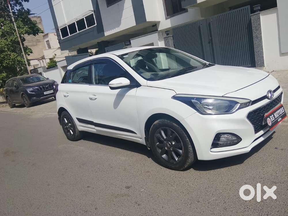 Hyundai I20 Sportz Plus Diesel, 2020, Diesel