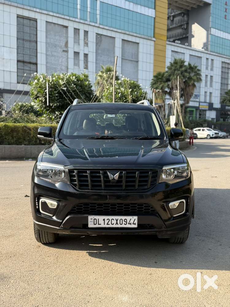 Mahindra Scorpio N Z2 Petrol Mt 6 Str, 2023, Petrol