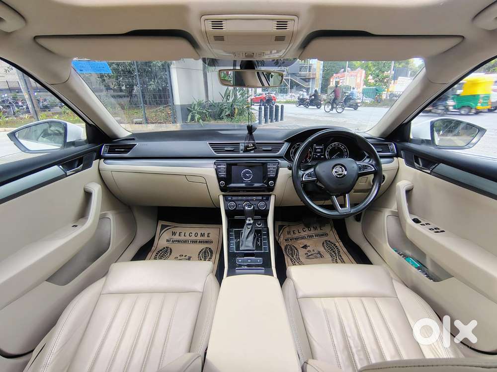 Skoda Superb [ ] 1.8 Style Tsi At, 2016, Petrol