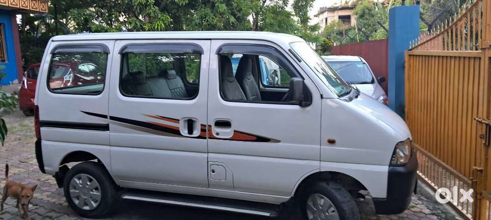 Maruti Suzuki Eeco 5 Str Ac (o), 2022, Petrol