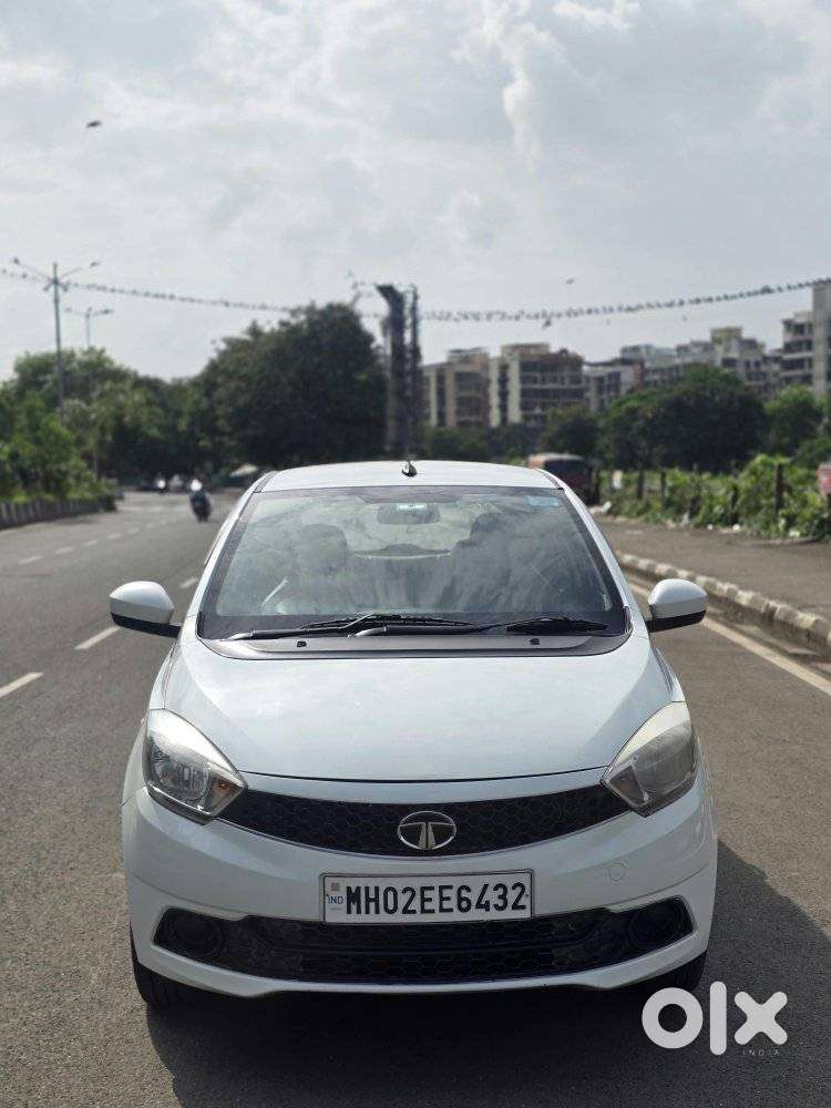Tata Tiago 1.2 Revotron Xt, 2016, Petrol