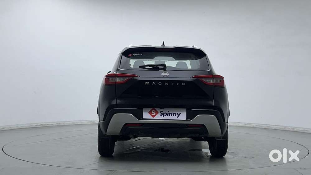 Nissan Magnite 1.0 Xv, 2023, Petrol