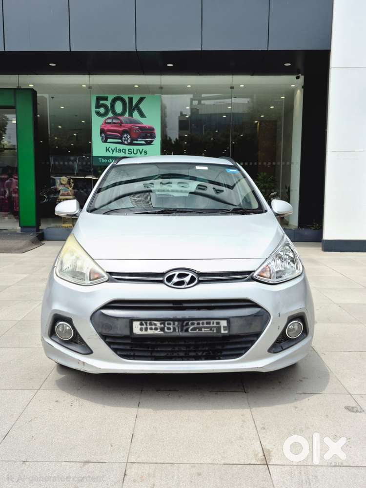 Hyundai Grand I10 Asta 1.1 Crdi (o), 2014, Petrol