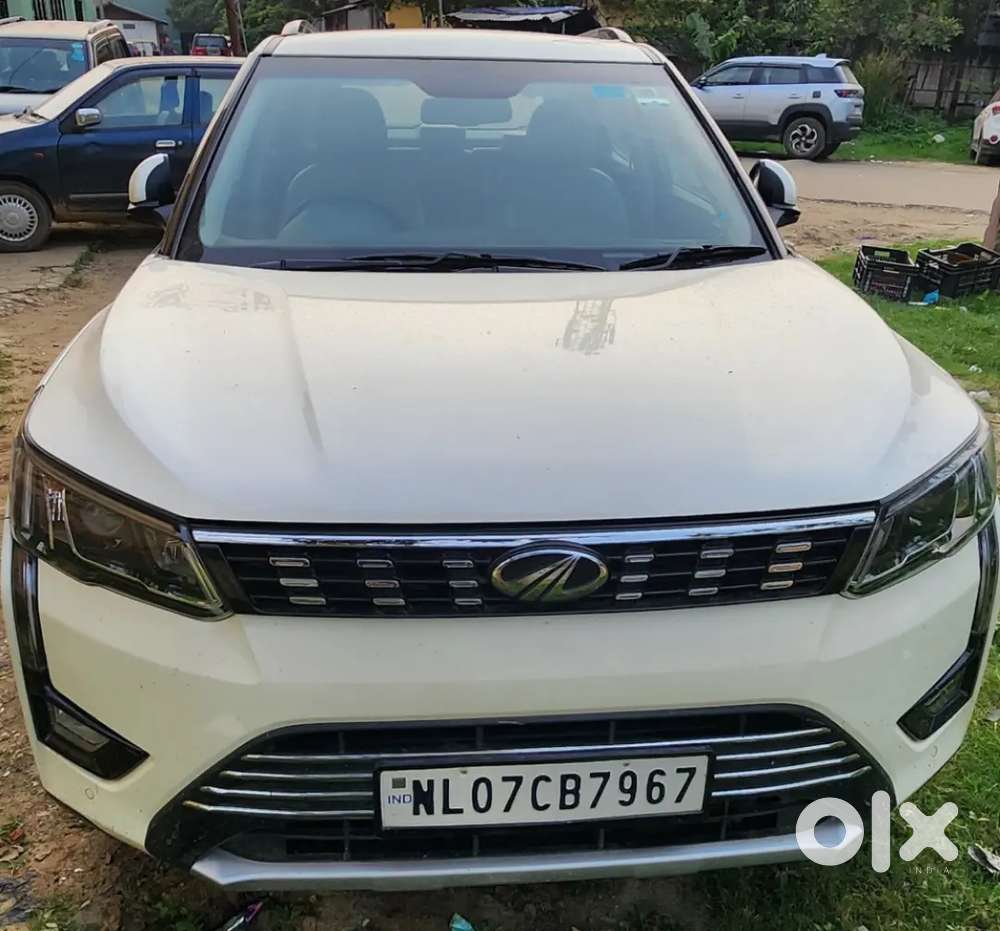 Mahindra Xuv300 2022 Petrol 20000 Km Driven