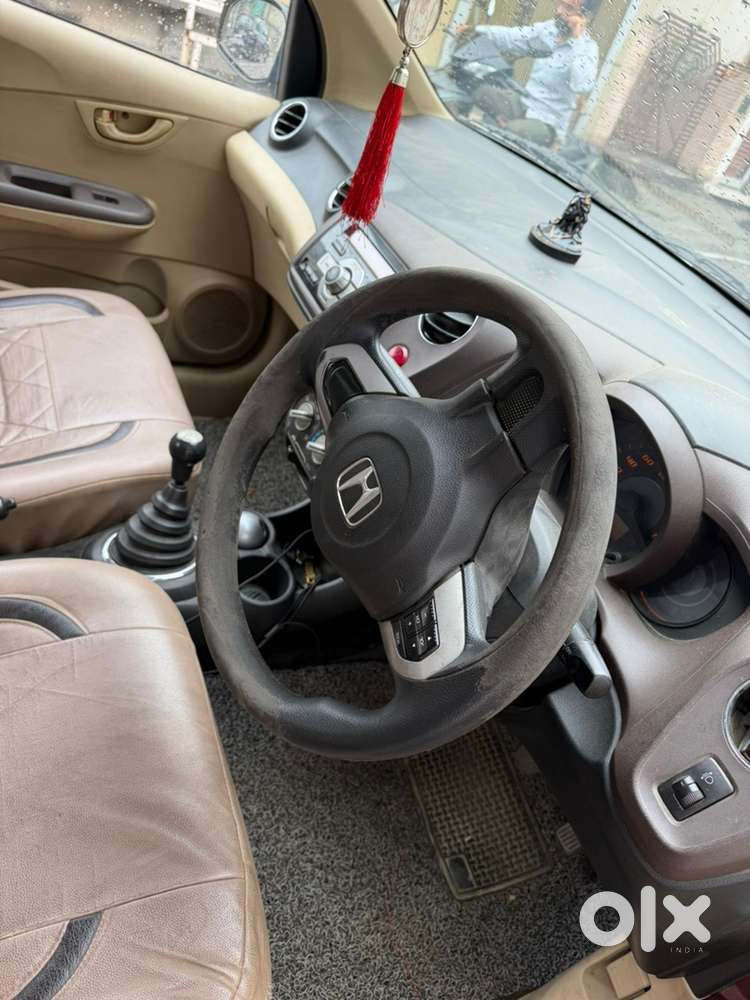 Honda Amaze Petrol 2013