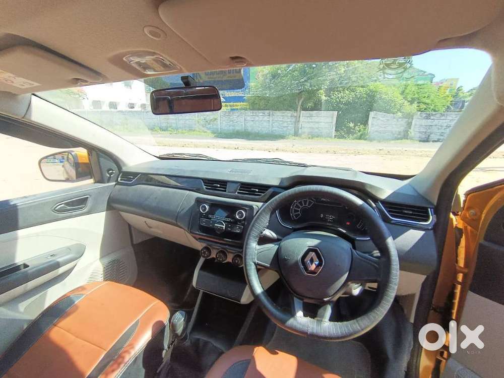 Renault Triber Rxt, 2020, Petrol