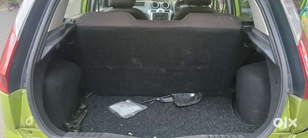 Ford Figo Diesel Zxi, 2012, Petrol