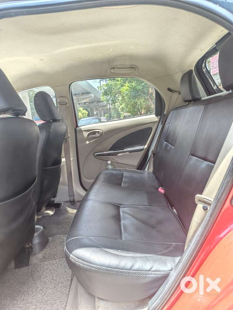 Toyota Etios Liva V, 2016, Petrol