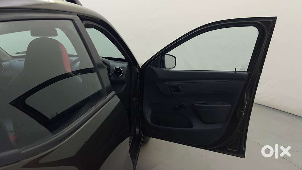 Renault Kwid 1.0 Rxl, 2016, Petrol