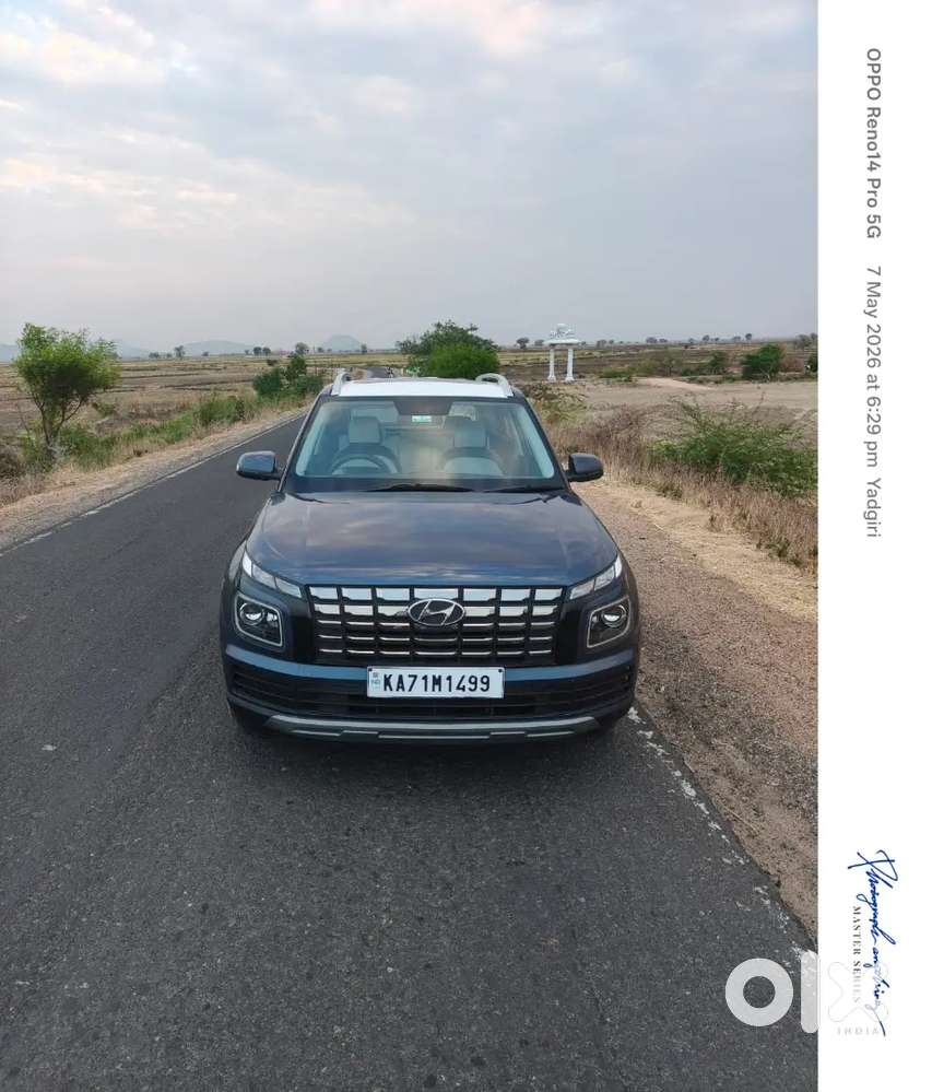 Hyundai Venue 2023 Diesel Well Maintained