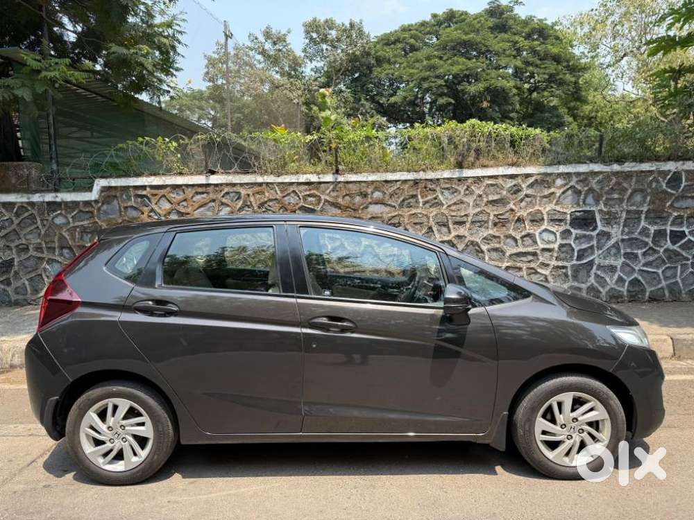 Honda Jazz V Automatic, 2016, Petrol